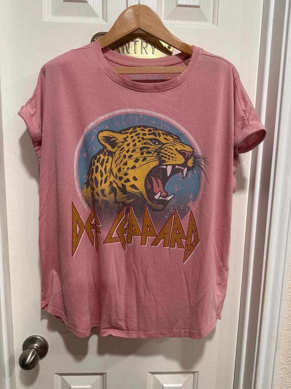 Terra & Sky Women's Plus Def Leopard Graphic Tee, Sizes 0X-5X - .com